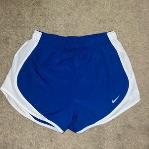 Women’s Nike running shorts SMALL